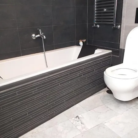 Casa Tosca * مونتيفياسكون